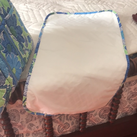 Vera Bradley (very gently used) diaper bag with changing pad. - Picture 6 of 7